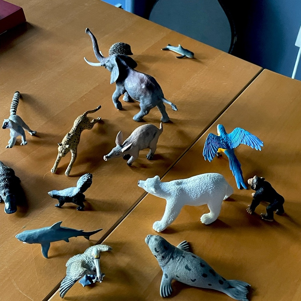 Wild Kingdom Barnyard Animal figurines. 14 LEFT! 1 Schleich